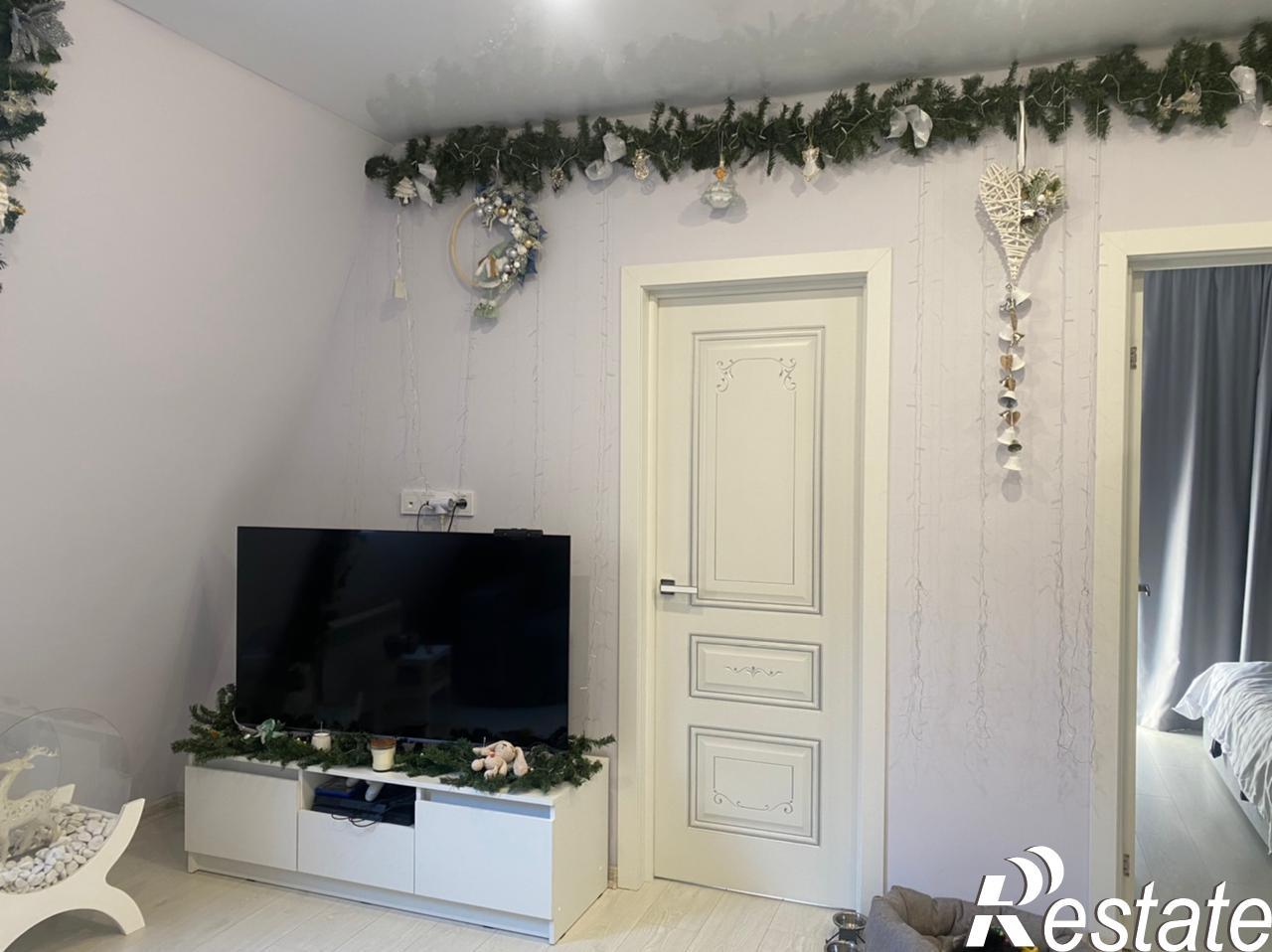 Купить квартиру за 17 000 000 рублей на Олемпиская, 182б