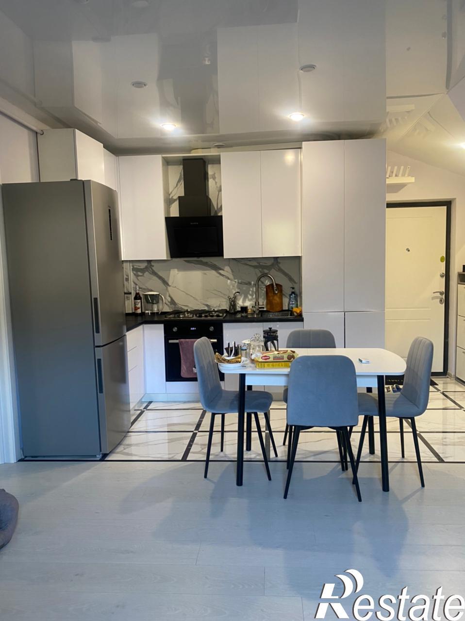 Купить квартиру за 17 000 000 рублей на Олемпиская, 182б