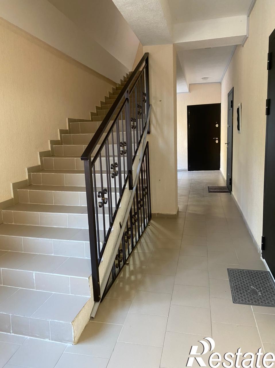 Купить квартиру за 17 000 000 рублей на Олемпиская, 182б