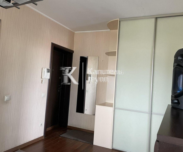 2-комн квартира улица Мельникайте, 100А