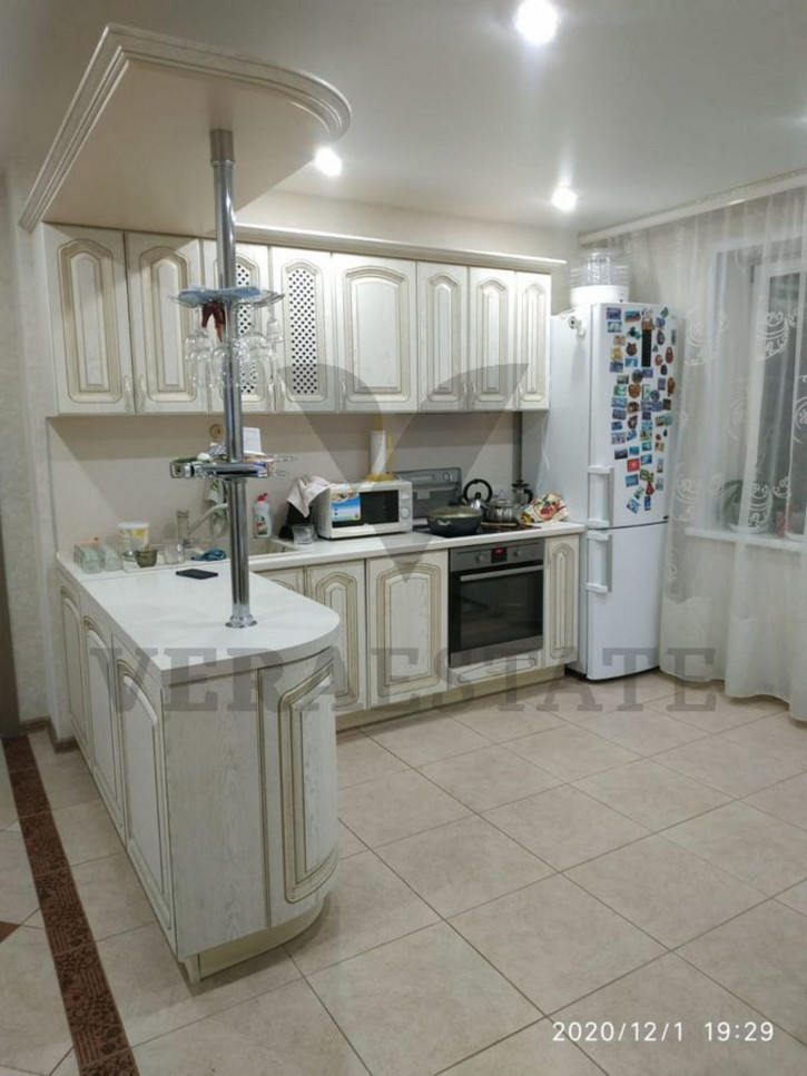 3-комн квартира ул. Виктора Шевелева,22