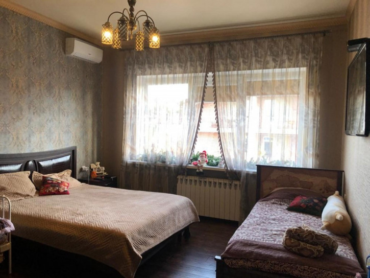 4-комн квартира переулок Ахматовой, 7