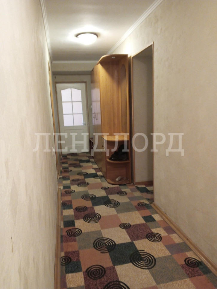 4-комн квартира Днепровский переулок, 108