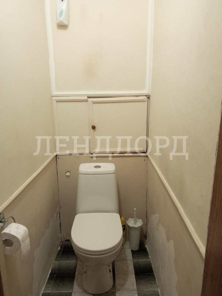 4-комн квартира Днепровский переулок, 108