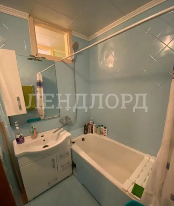 2-комн квартира проспект 40-летия Победы, 65/11