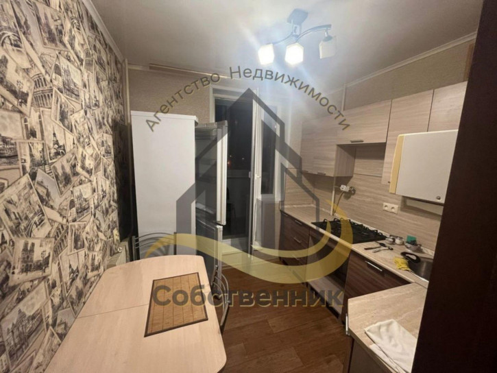 2-комн квартира Космонавтов ул, 2