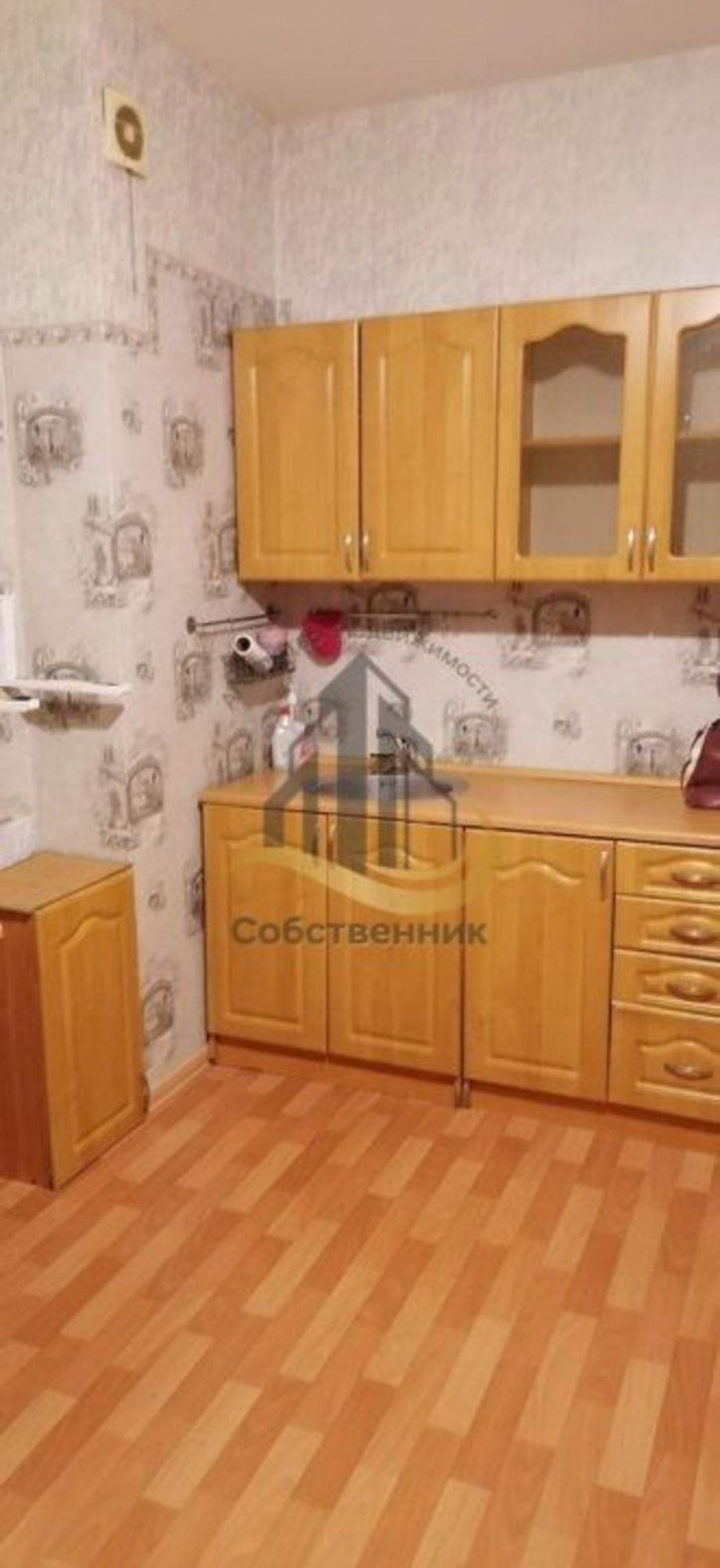 3-комн квартира Степной мкр, 8