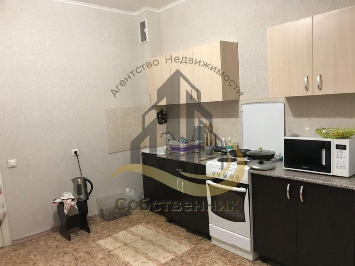1-комн квартира Степной мкр, 4