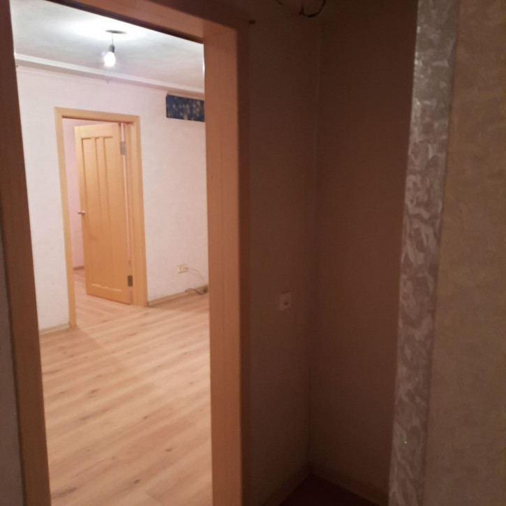 2-комн квартира Ушинского ул