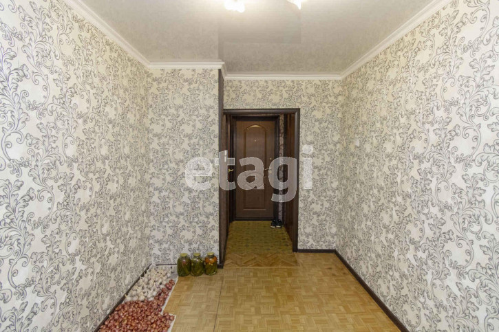1-комн квартира Республики, 243