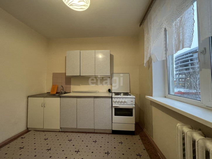 2-комн квартира Александра Логунова, 16