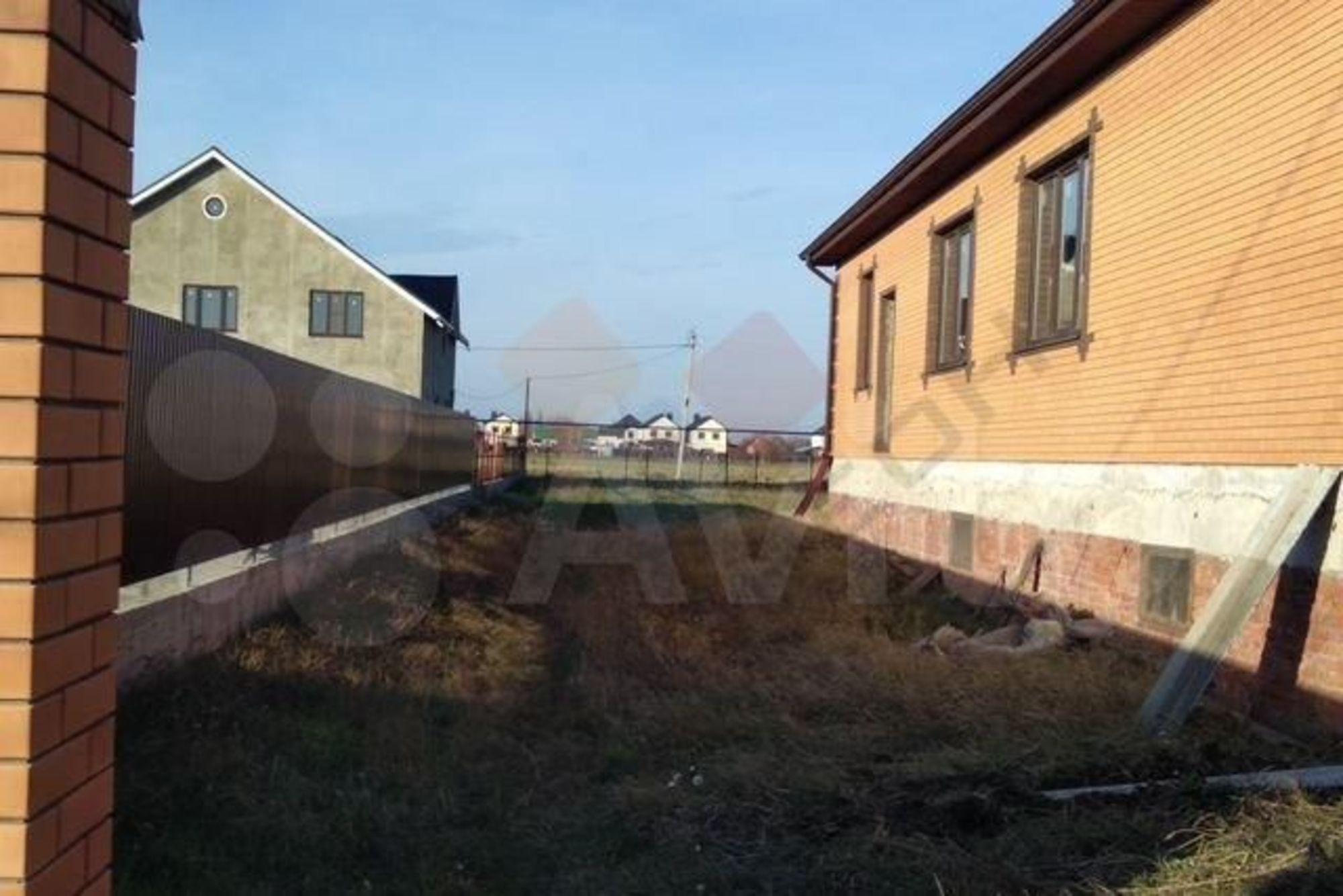 Купить дачу, дом, коттедж за 11 200 000 рублей на Кутузова ул, 72
