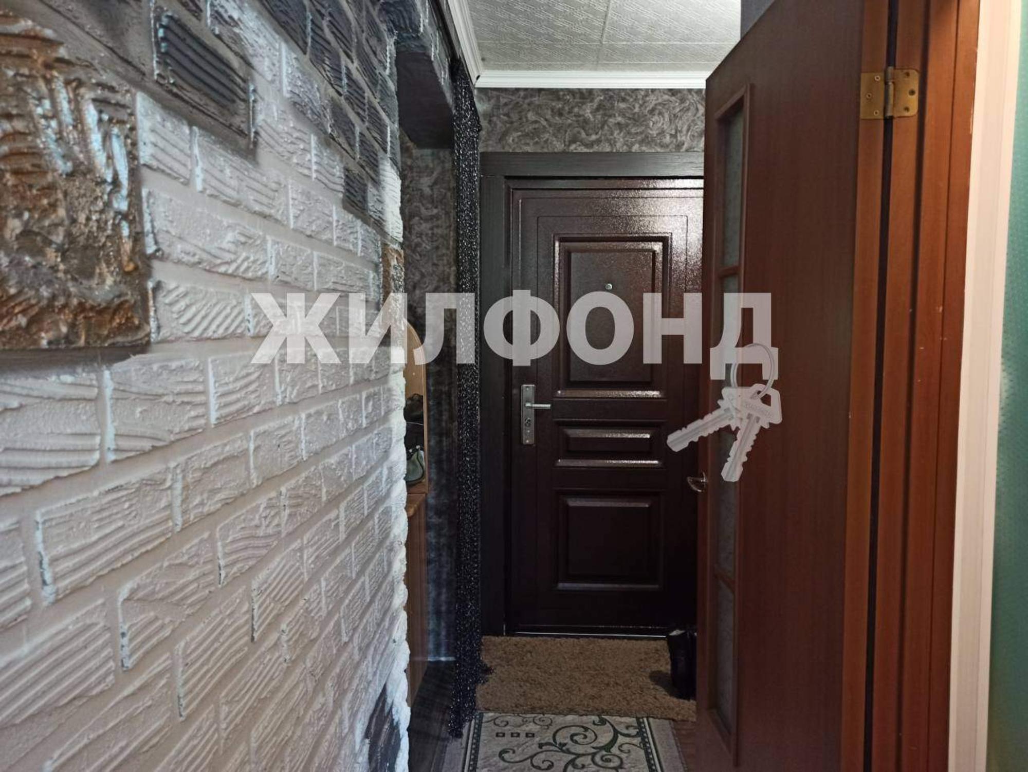 Купить квартиру за 2 200 000 рублей на Приречная улица, д.81