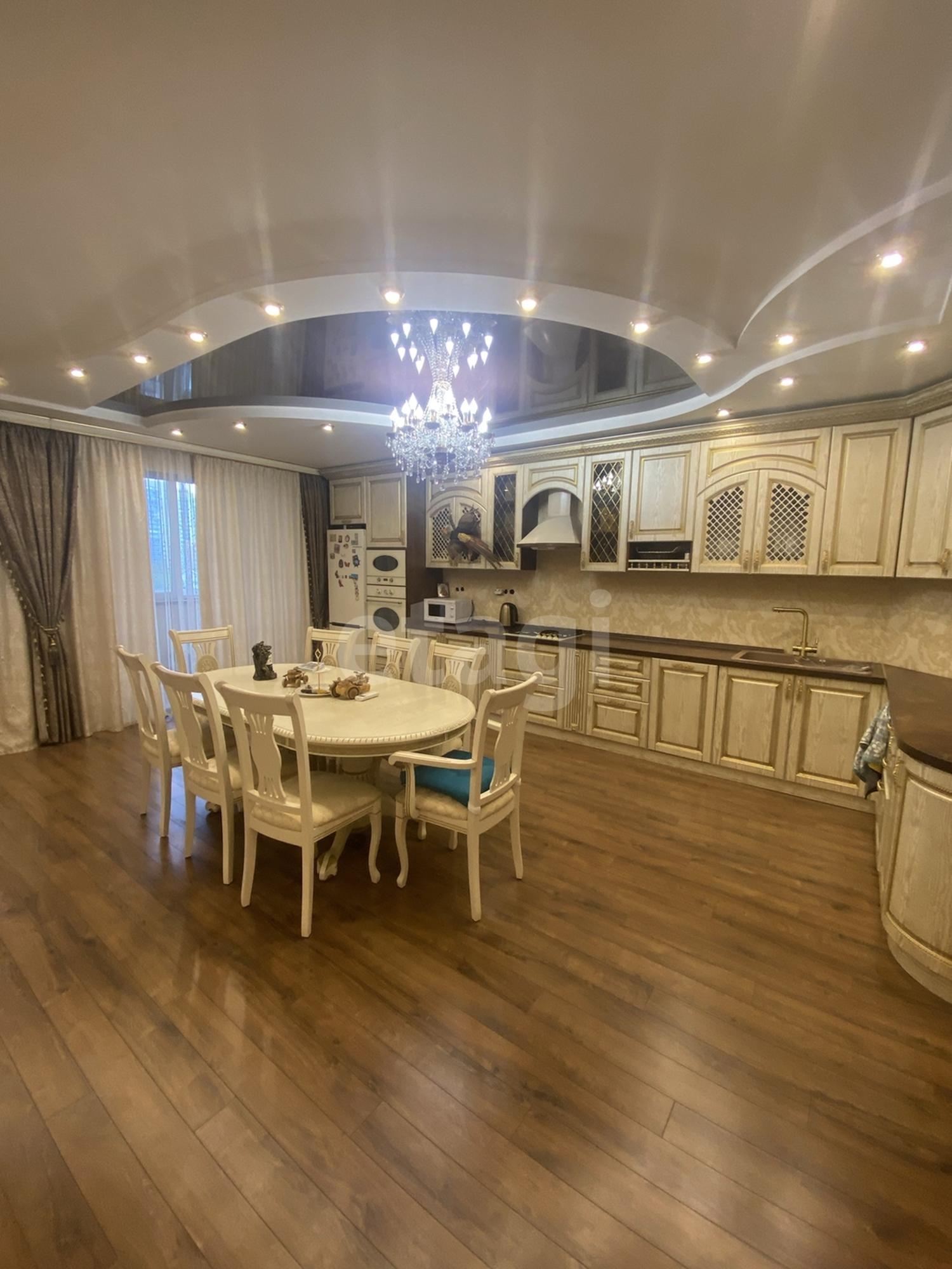 Купить квартиру за 14 999 000 рублей на Гагарина, 53