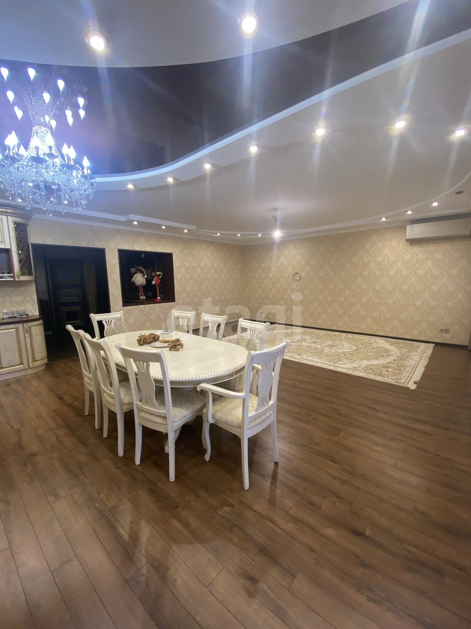 Купить квартиру за 14 999 000 рублей на Гагарина, 53