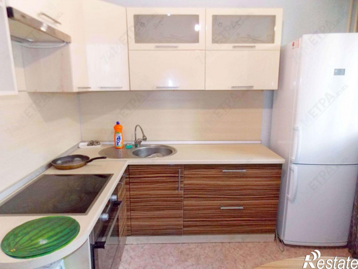 1-комн квартира Трашутина ул, 35