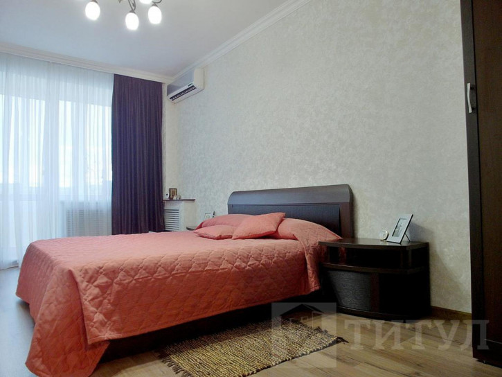 3-комн квартира Центр, Текучева