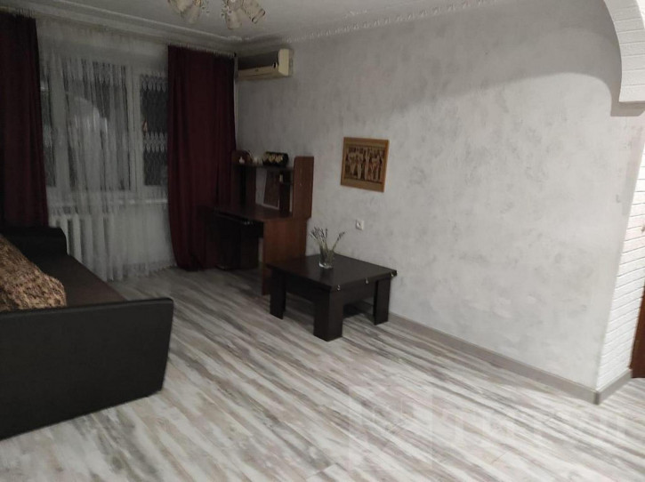 3-комн квартира Чкаловский, Киргизская