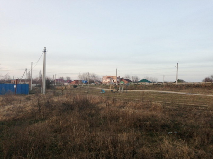 Земельный участок с. Варваровка