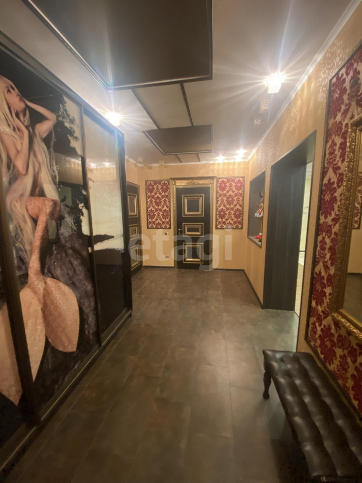 3-комн квартира Гагарина, 53