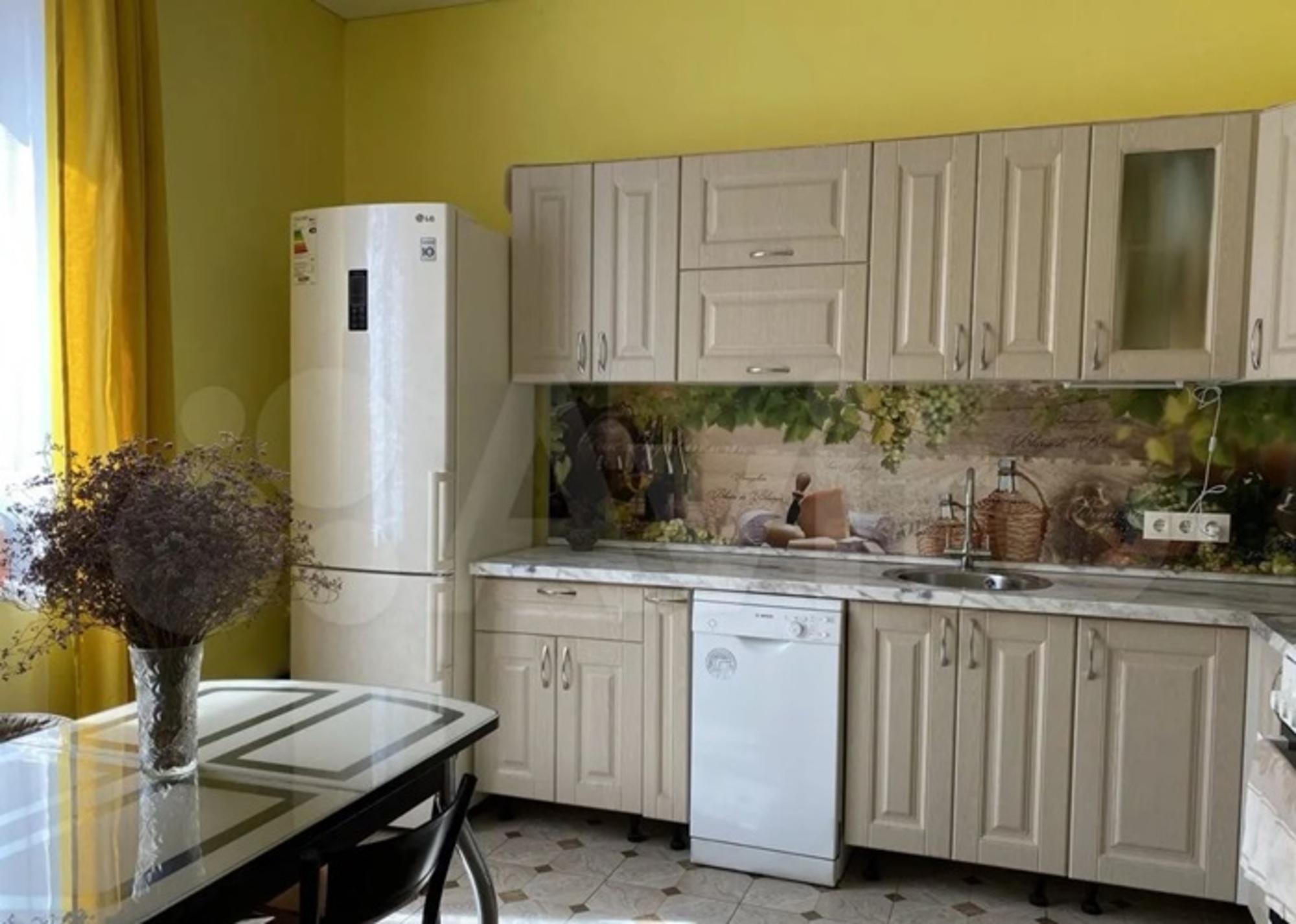 Купить дачу, дом, коттедж за 9 500 000 рублей на Минская улица, 789