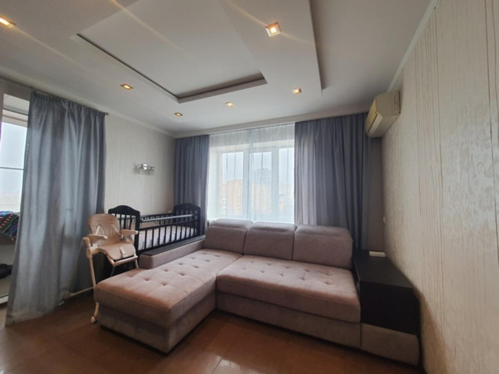 3-комн квартира Кирова улица, 15