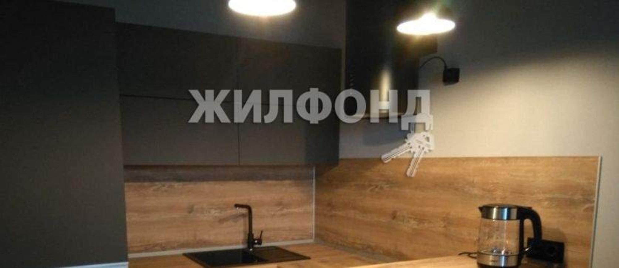 Купить квартиру за 20 000 000 рублей на Горького переулок, д.24