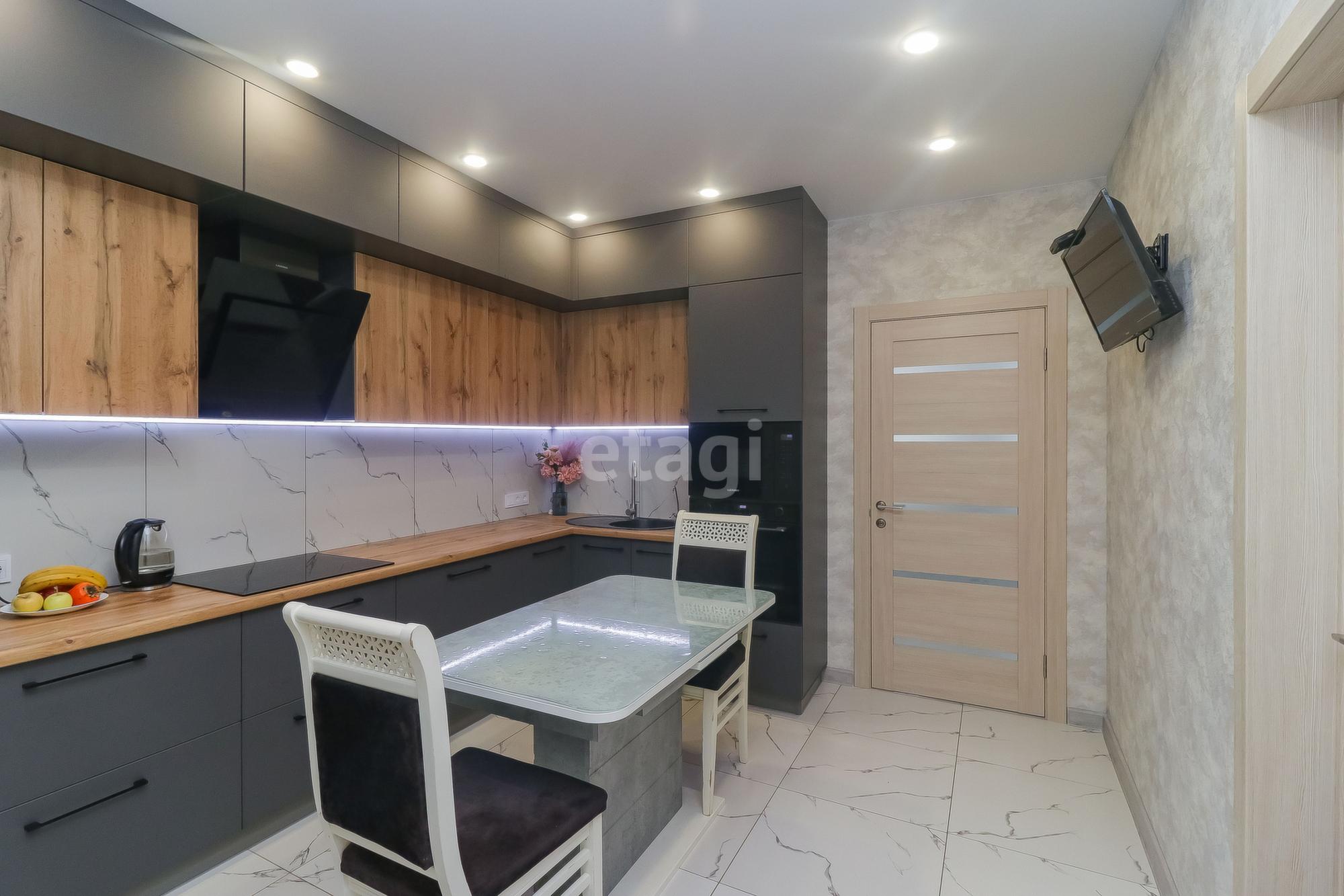Купить дачу, дом, коттедж за 6 500 000 рублей на 4-й Степной пер., 88