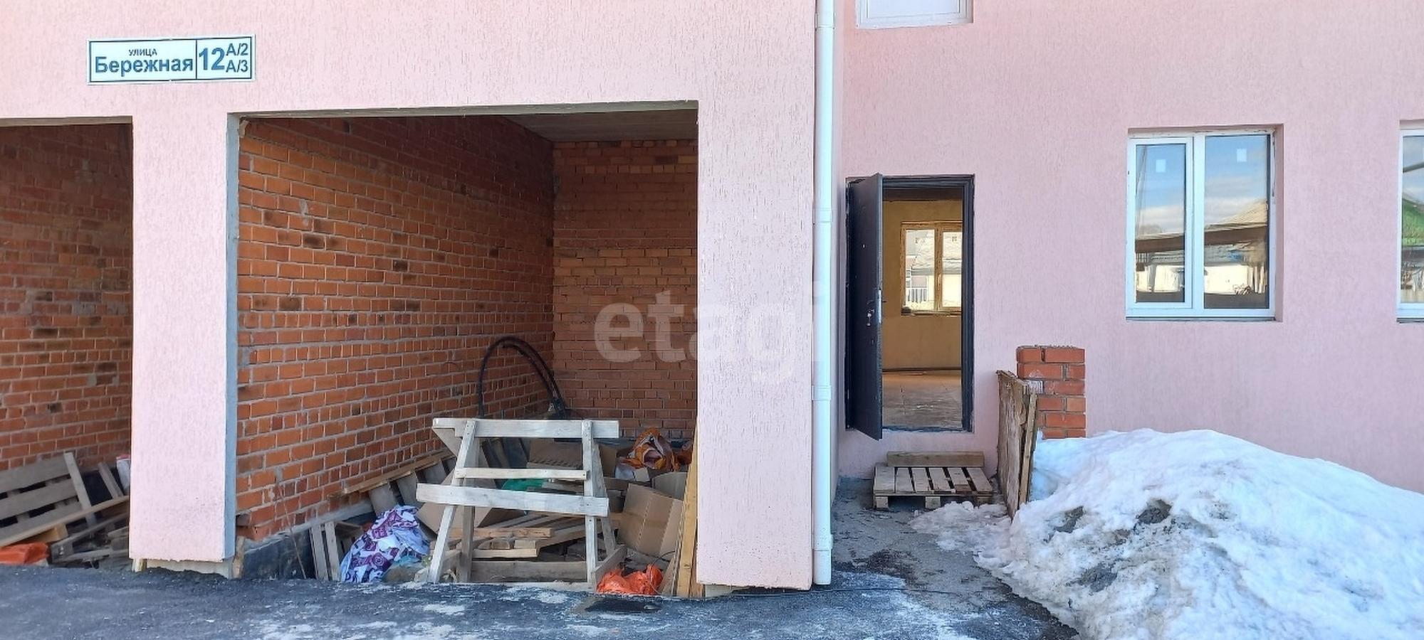 Купить дачу, дом, коттедж за 9 200 000 рублей на Кировский,Бережная бережная