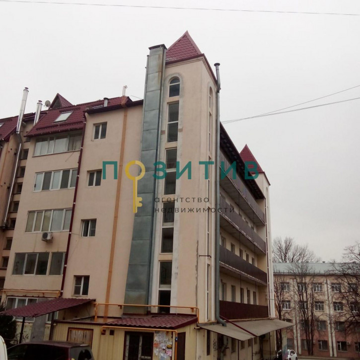 4-комн квартира Кузнечная ул, 8а
