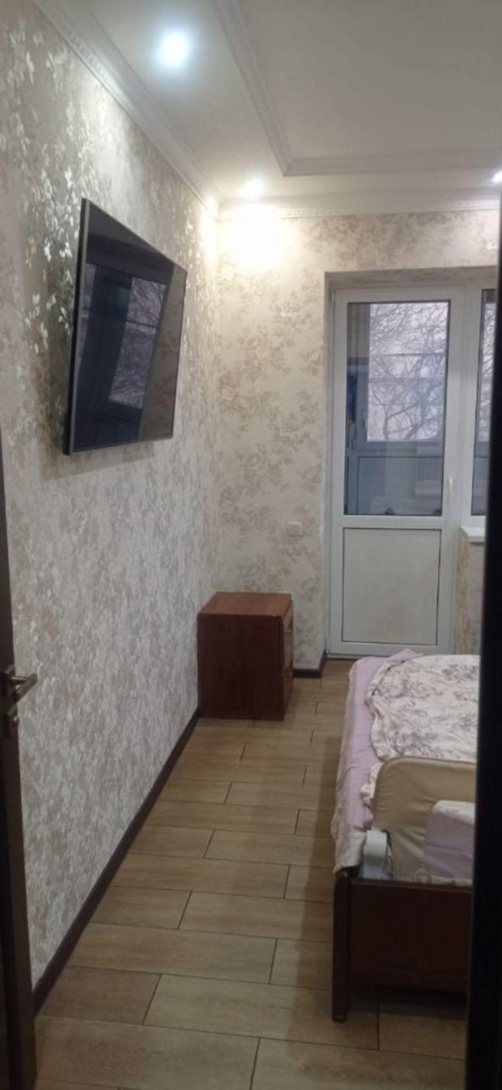2-комн квартира Матросова ул