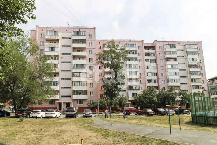 4-комн квартира Щербакова, 96а