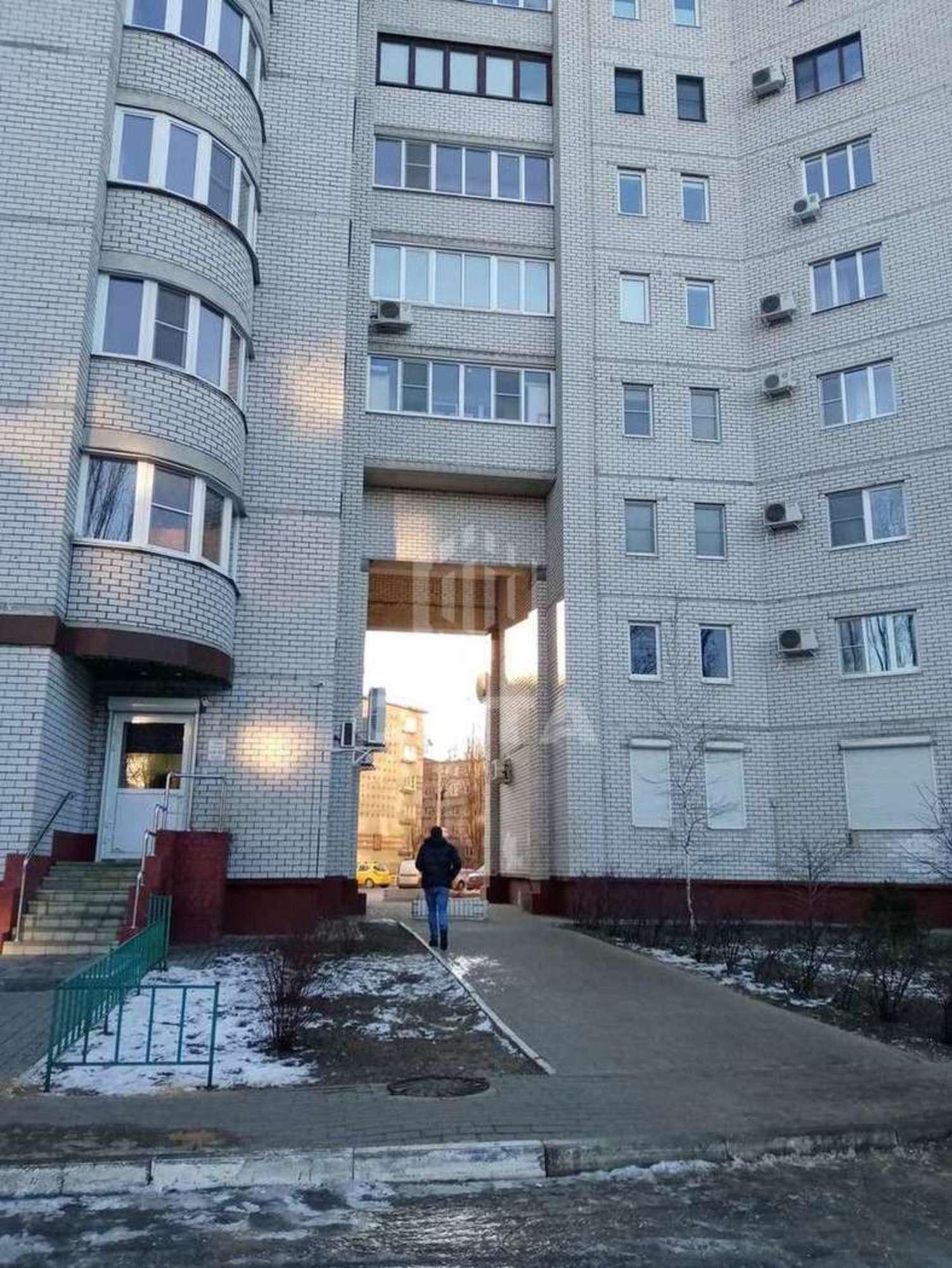 Сдать помещение свободного назначения за 20 000 рублей на Юлюса Янониса улица, 17а