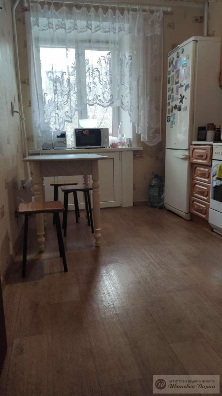 4-комн квартира Стара Загора улица, 293