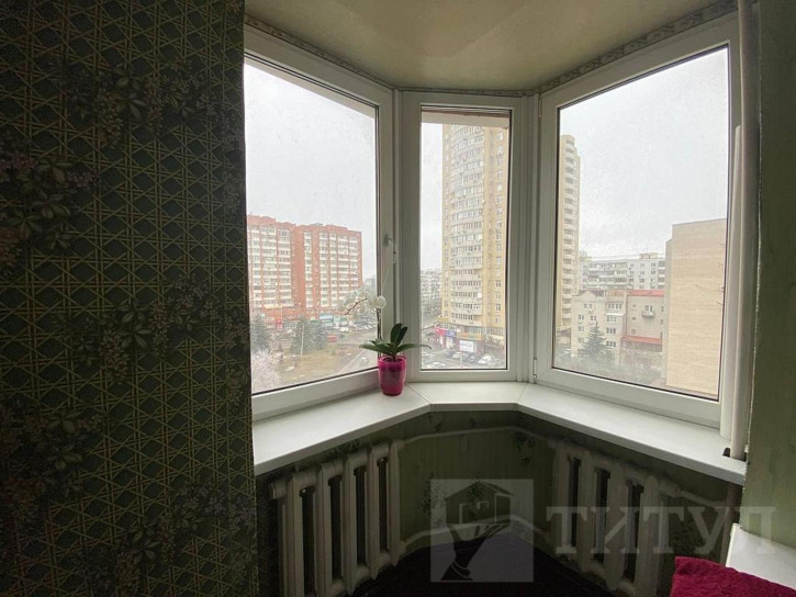 4-комн квартира СЖМ, Волкова