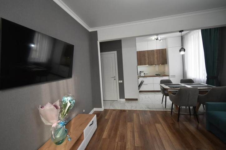 2-комн квартира Ленина ул, 72