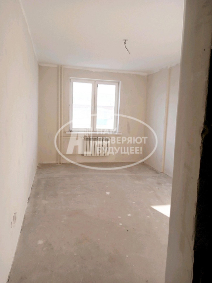 3-комн квартира улица Декабристов, 6