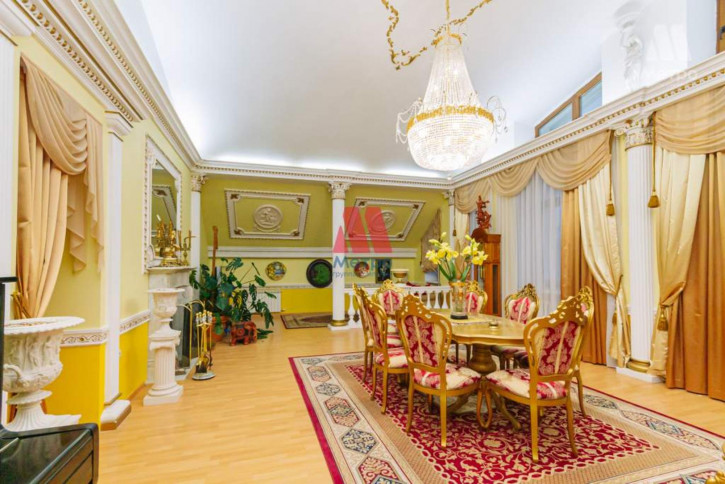 3-комн квартира Собинова улица, д.9