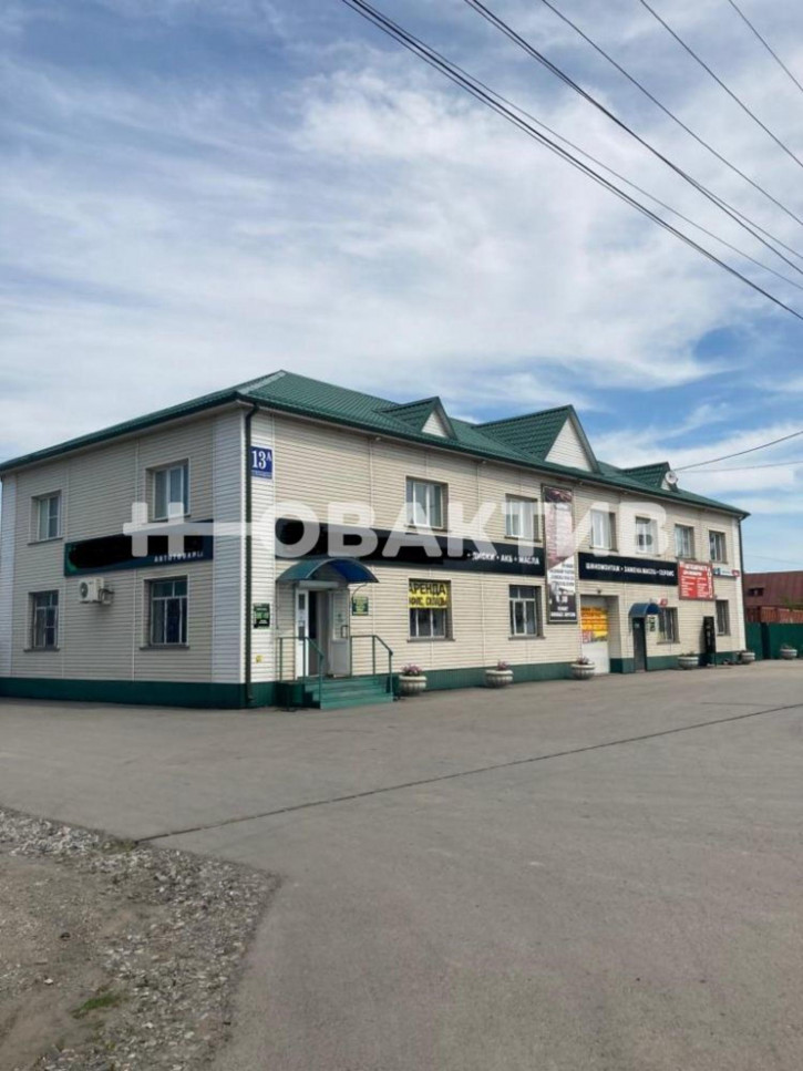 Торговое помещение улица Луначарского, 13А