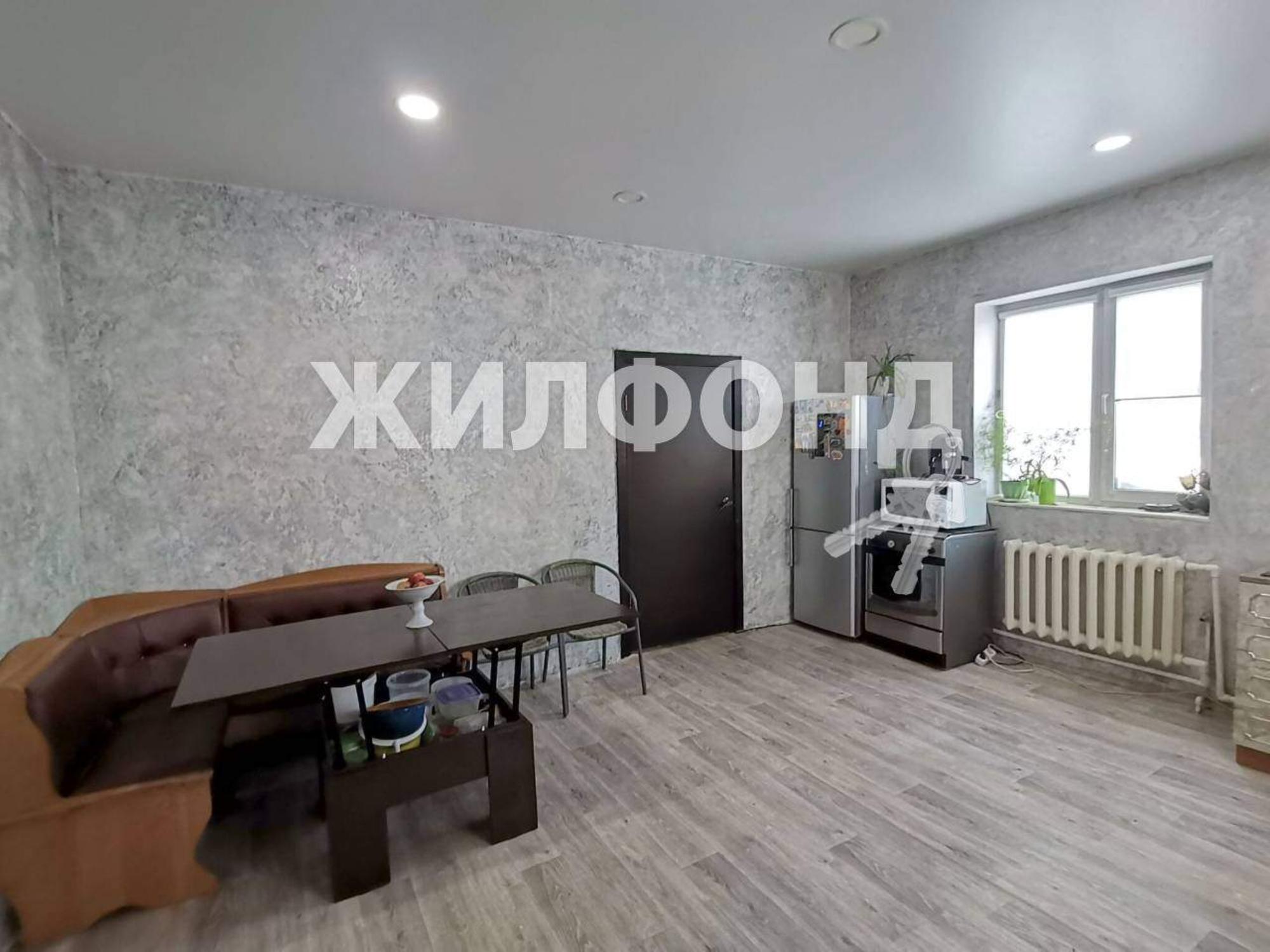 Купить дачу, дом, коттедж за 7 500 000 рублей на Строительная улица