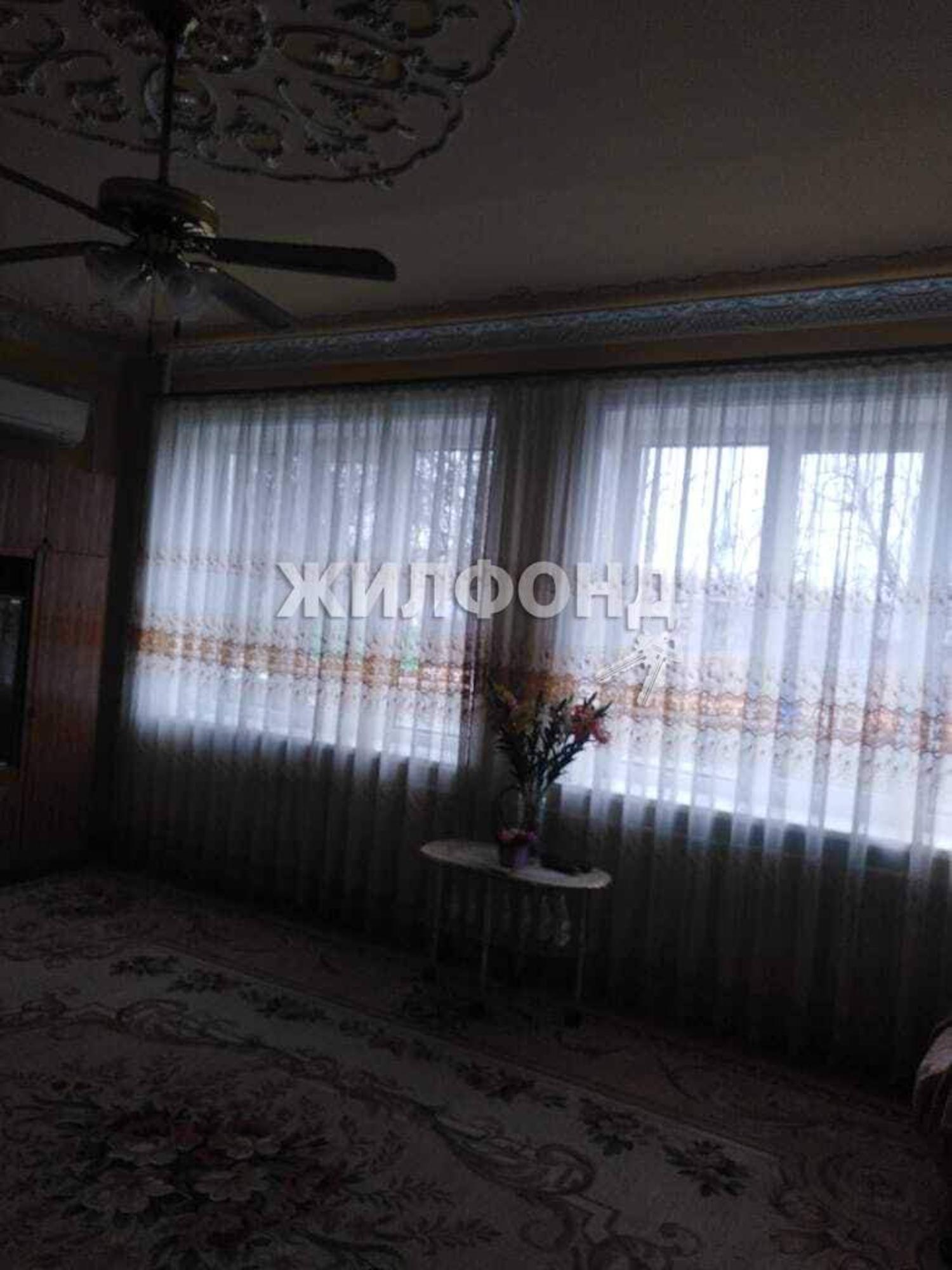 Купить дачу, дом, коттедж за 15 000 000 рублей на Первого Мая улица