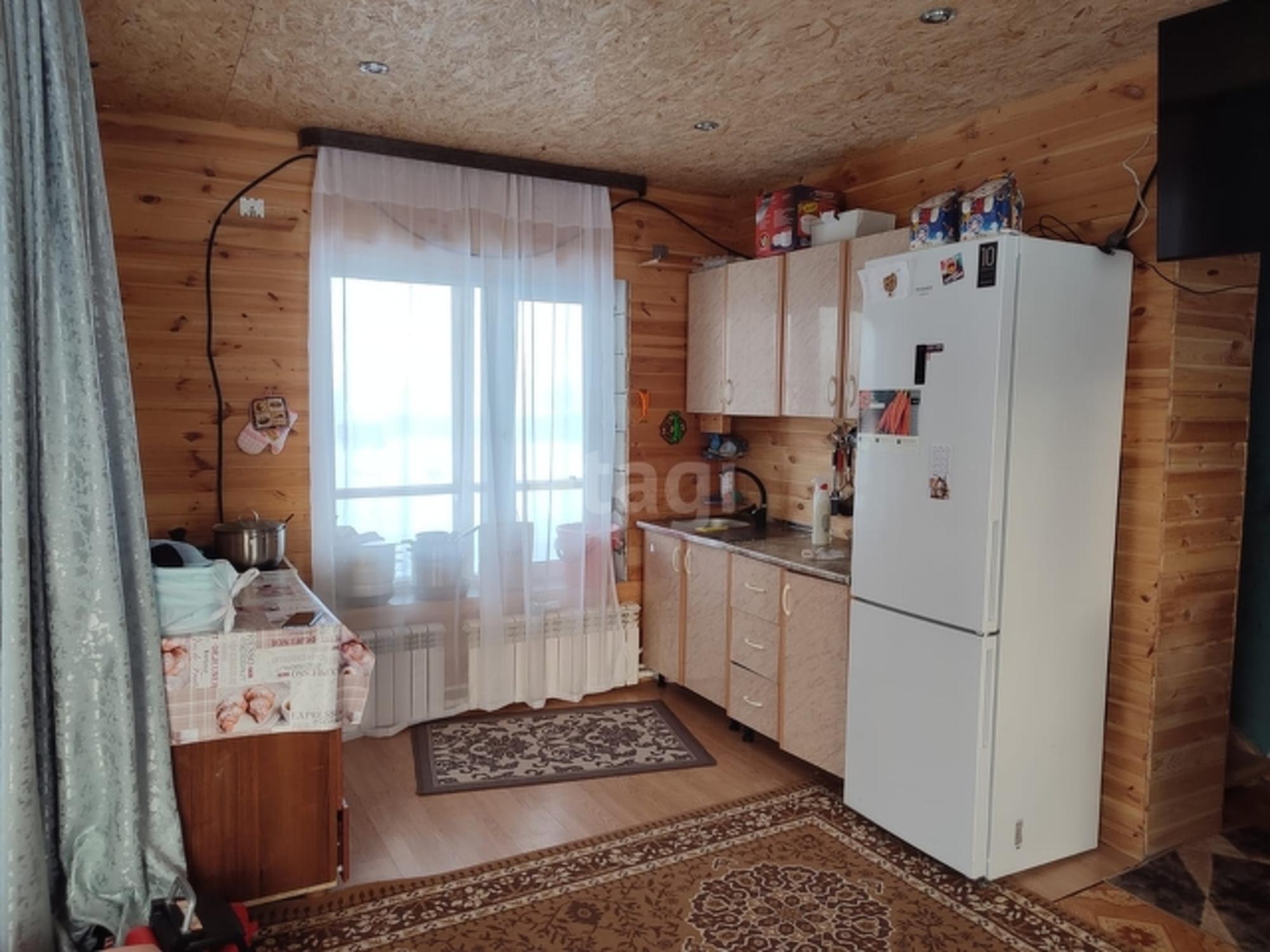 Купить дачу, дом, коттедж за 6 100 000 рублей на Лучистая