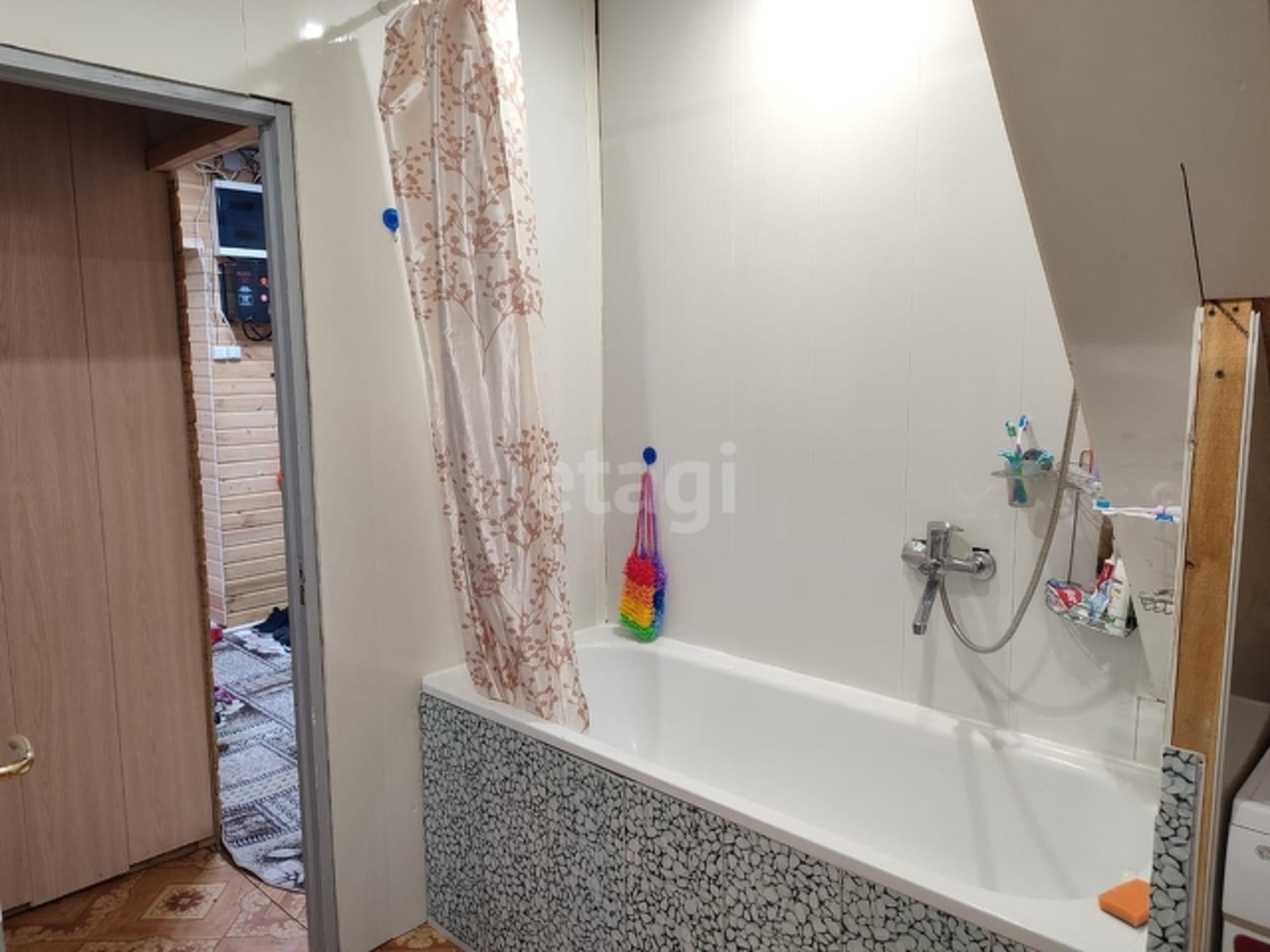 Купить дачу, дом, коттедж за 6 100 000 рублей на Лучистая