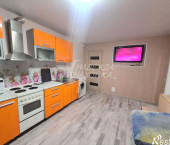 3-комн, 63кв м, этаж 1/5 поселок Врангель мкр., Приморский пр-кт, 18