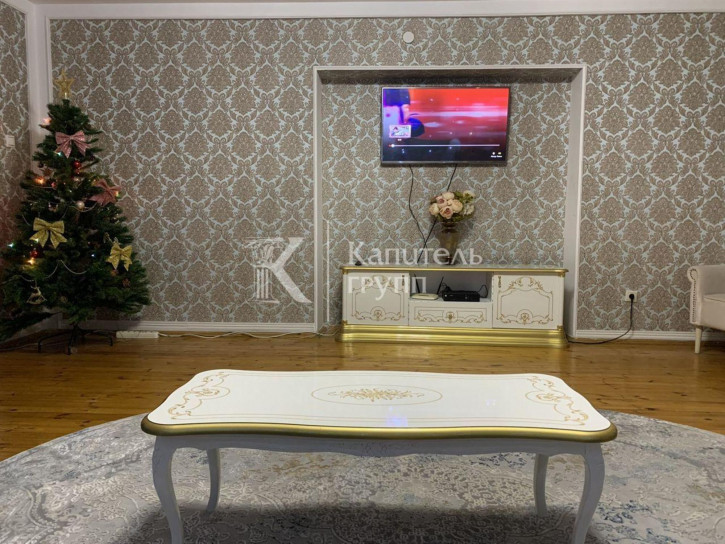 4-комн квартира ул Николая Чаплина, 132