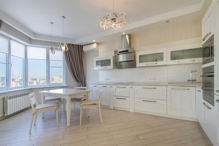 3-комн квартира Алексеевского ул., 25