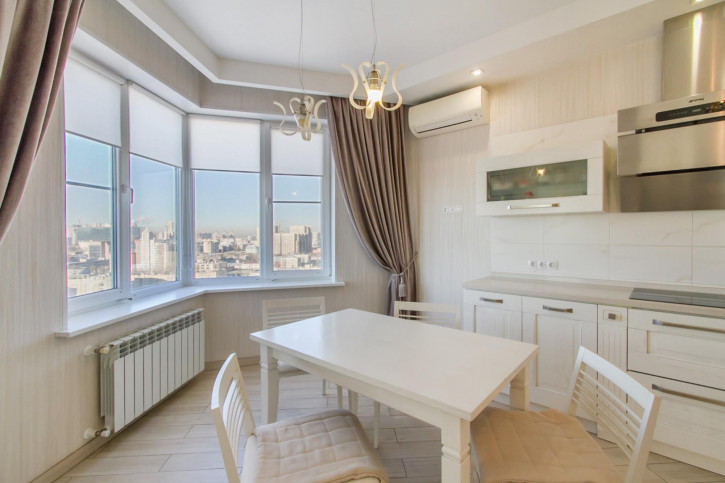 3-комн квартира Алексеевского ул., 25