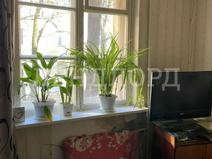 4-комн квартира улица Ивановского, 34А