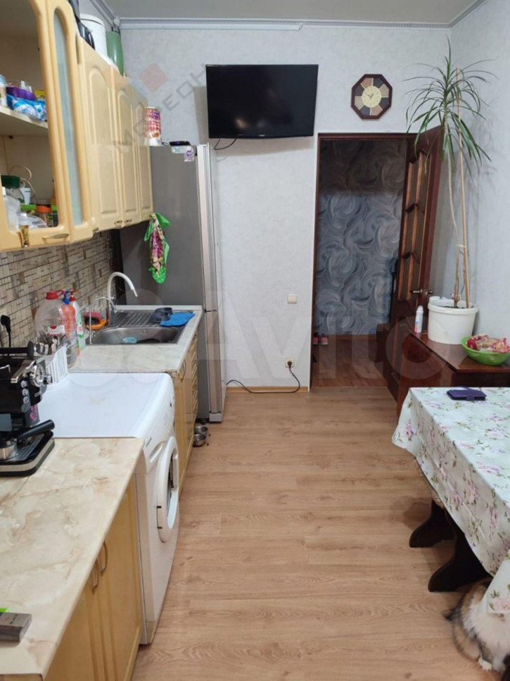 2-комн квартира Приозёрная ул, 100