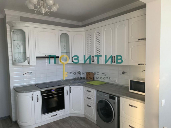 3-комн квартира Калинина пр-кт, 5А